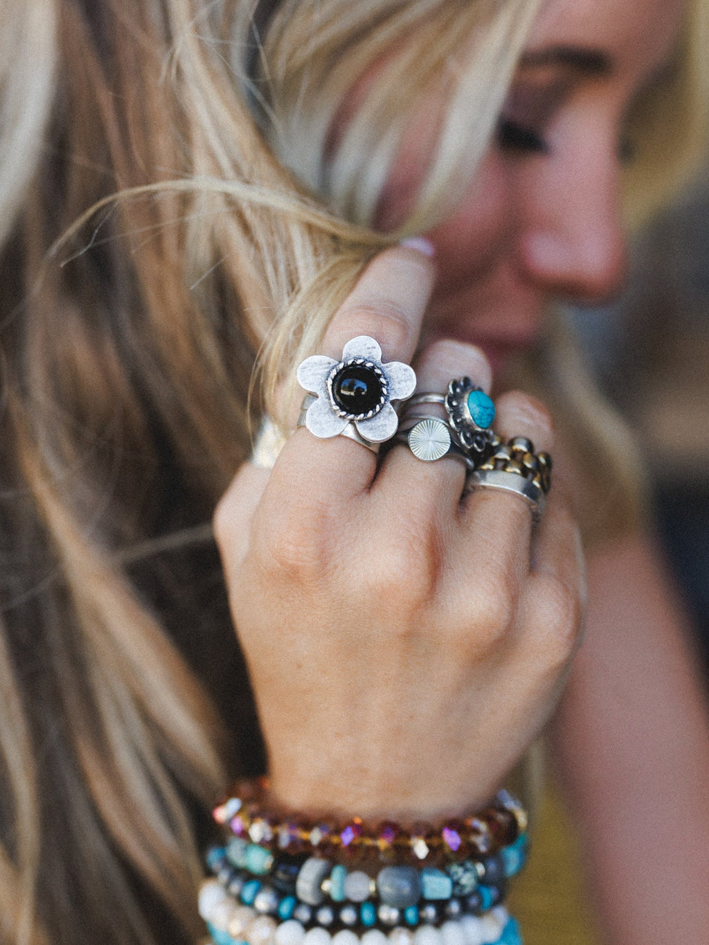 Flower Power Ring - Black